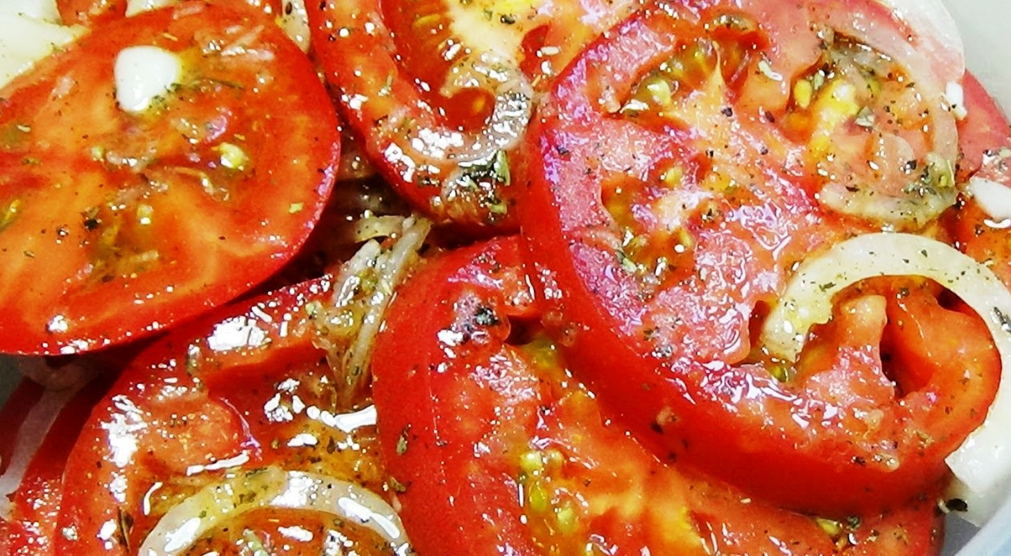 Как вкусно сделать помидоры с чесноком на закуску