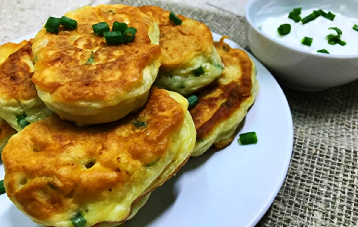 Пирожки с яйцом и луком рецепт с фото пошагово