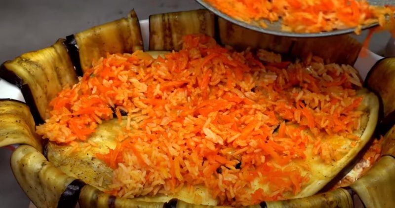 Как приготовить по-абхазски баклажаны и фасоль с мясом