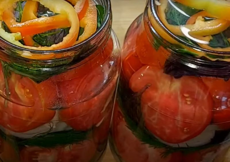 Видео-рецепт вкусных зеленых помидоров на зиму без стерилизации