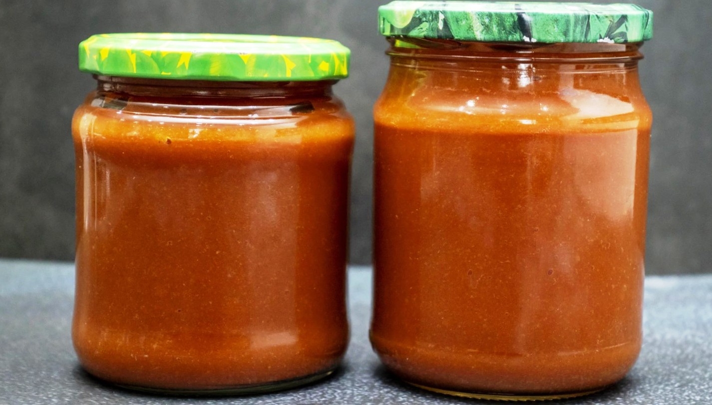 РЕЦЕПТЫ ДОМАШНЕЙ КУХНИ | Домашний кетчуп с чесноком и перцем на зиму | Facebook