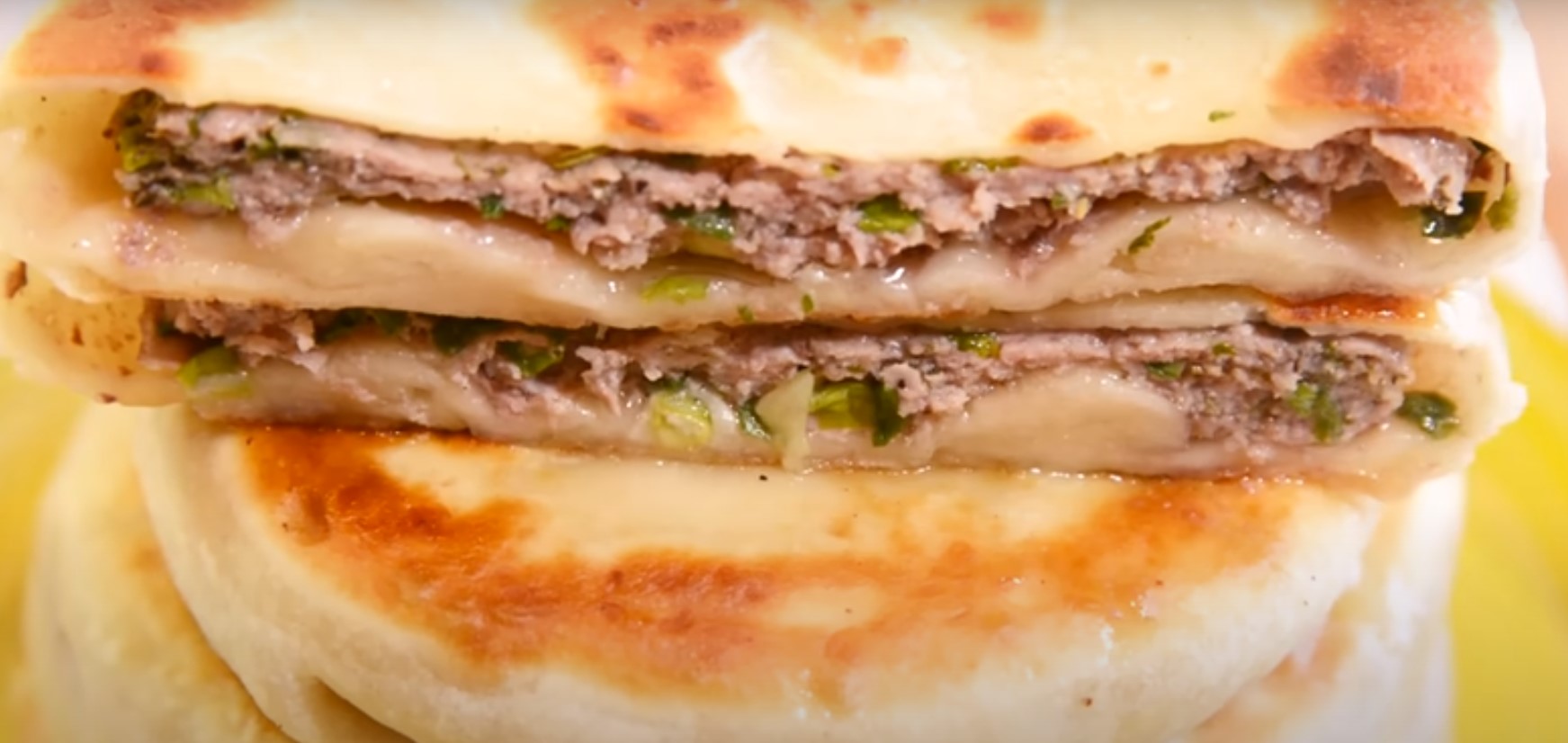 Чебуреки с мясом и луком рецепт – Крымская кухня: Закуски. «Еда»