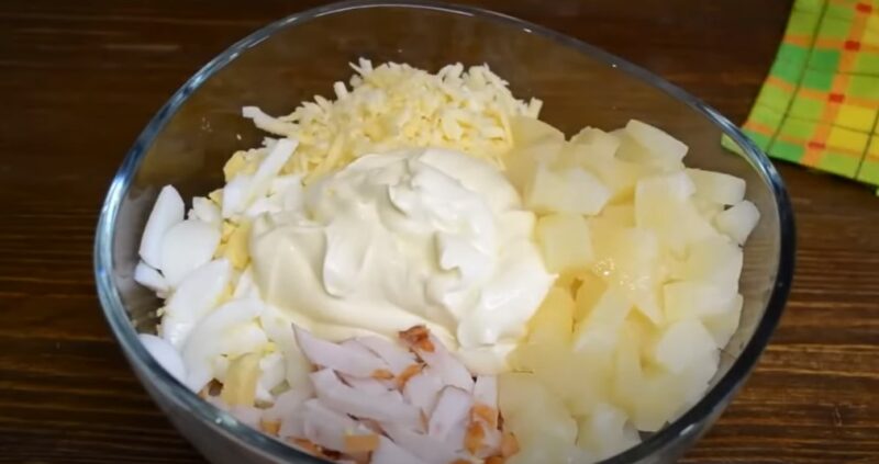 12 рецептов вкусного салата с курицей и ананасами + рецепт домашнего майонеза — Самый Смак