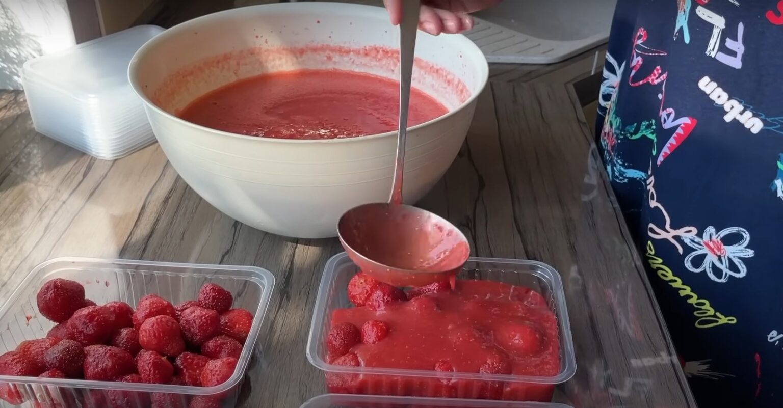 Заморозка клубники на зиму