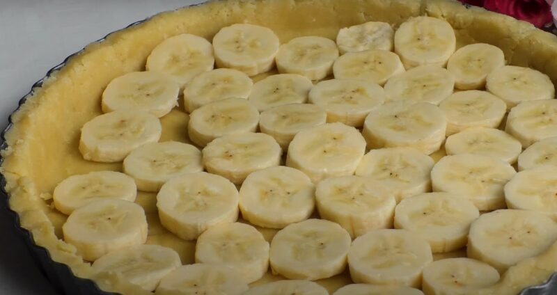 Выпечка со сметаной и бананами - рецепты с фото