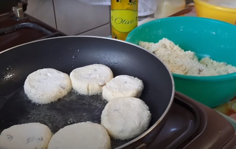 Сырники которые не "поплывут". Все тонкости вкусного приготовления