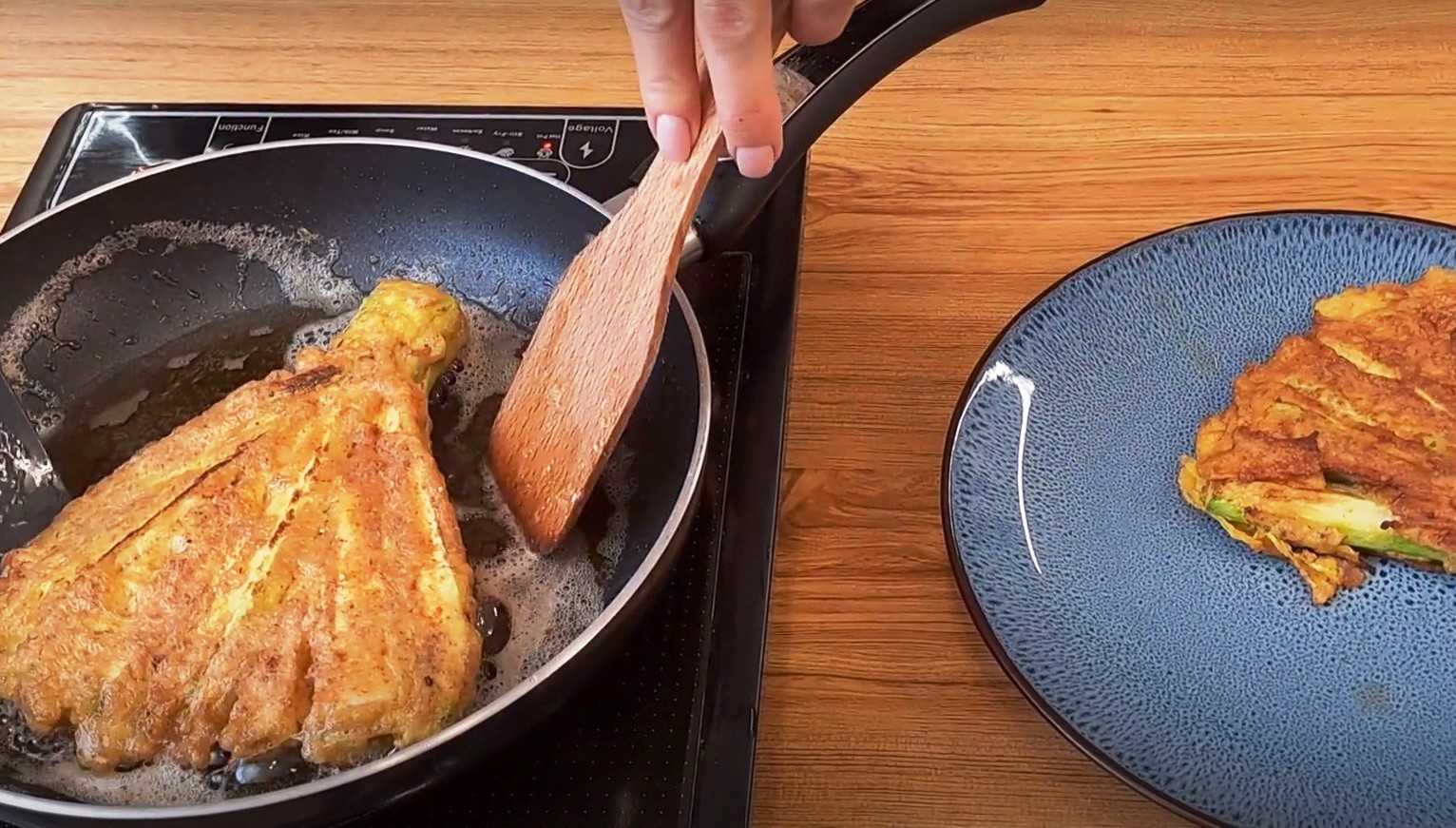 Яйца в хрустящей зажаренной корочке