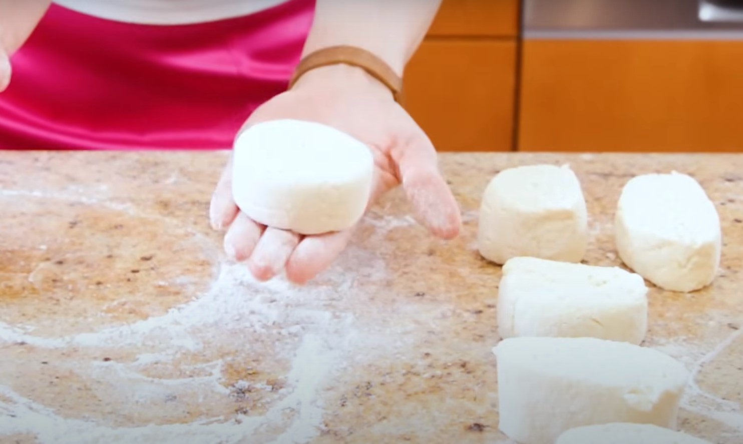 Нужно ли разогревать сырники