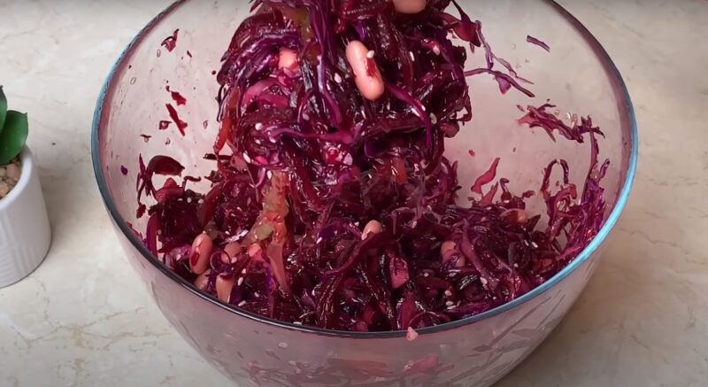 Съедят за 1 минуту. Новый рецепт из свеклы на каждый день и на праздник: улетный салат
