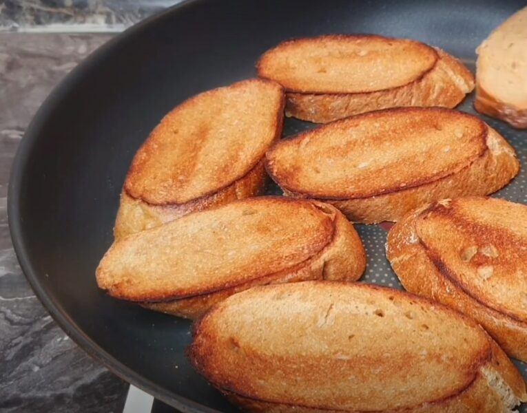 Лучшая мясная закуска на праздники. Быстро, красиво и очень вкусно: гости остались сытые и довольные