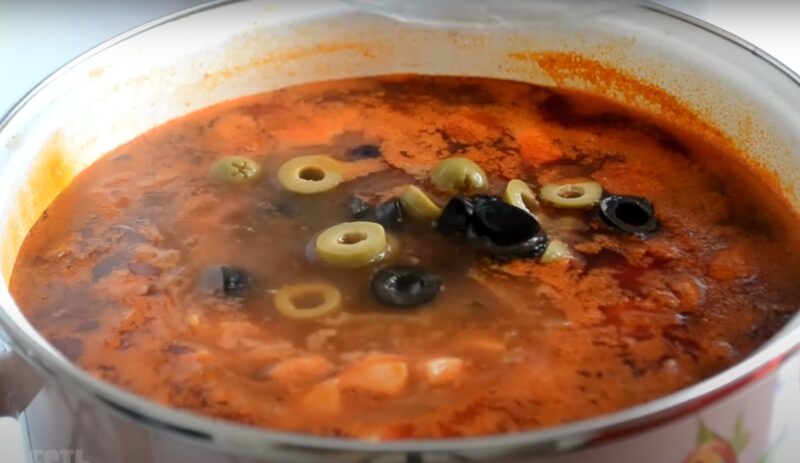Суп с маслинами, лимоном и колбасой – пошаговый рецепт приготовления с фото