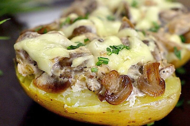 Вкусный запеченный картофель с грибами. Простой и вкусный ужин