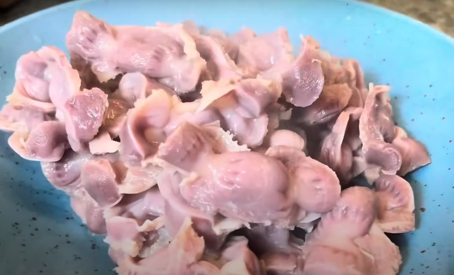 Куриные желудки в мультиварке рецепт