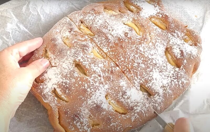 Творожный пирог с яблоками. Рецепт выпечки к чаю: получается нежным и очень вкусным