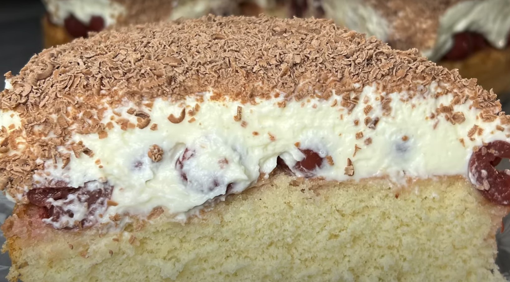 Орехово-вишнёвый торт (в микроволновке)