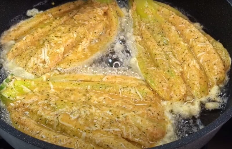 Жареные кабачки вкуснее мяса. Турецкая жена бизнесмена поделилась рецептом: всё готово за 60 минут.