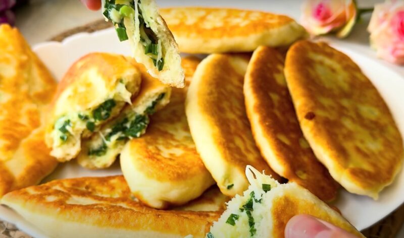 Вкуснее, чем беляши и чебуреки. Пирожки "Пятиминутки" - пеку пока закипает чайник