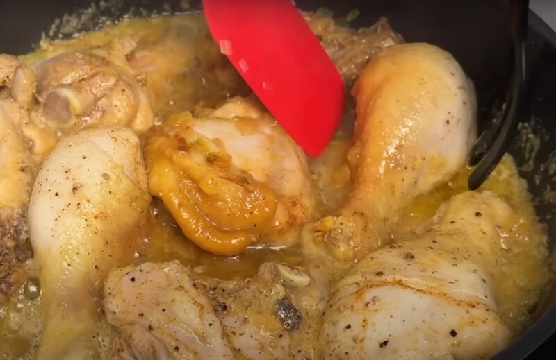 Муж просит готовить так через день. Курица "по-еврейски" - съедается полностью без остатка