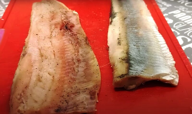 Солю сельдь самым лучшим способом: рецепт без рассола. Всегда съедается моментально