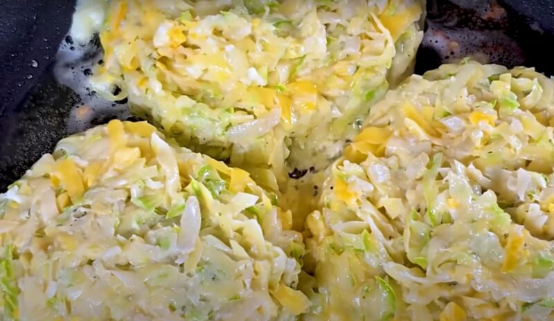 Кабачки и картошка вкуснее мяса. Готовлю эти оладьи вместо котлет: идеальный летний рецепт