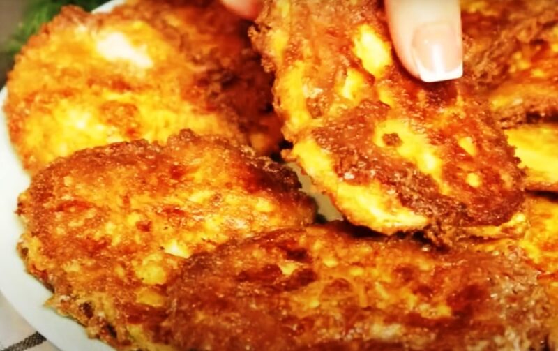 Обычные кабачки на вкус – как сочные отбивные. Идеально для летнего пикника: хрустят и тают во рту
