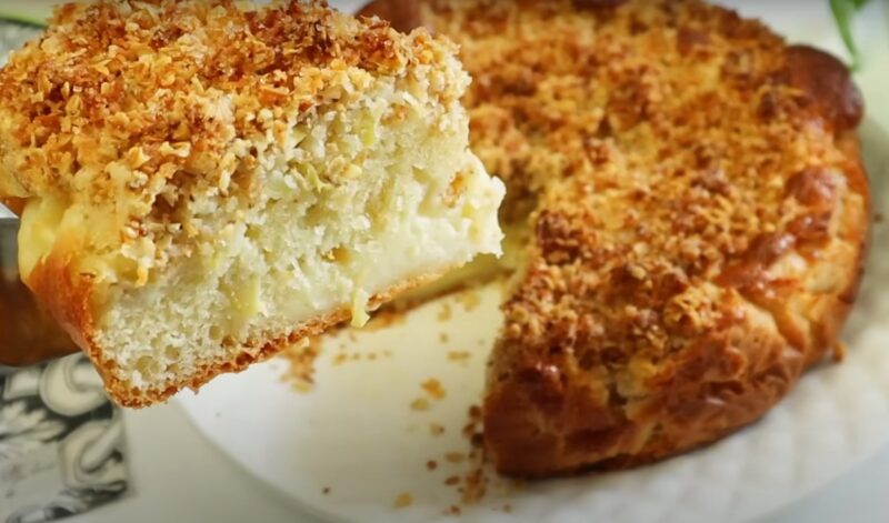 Яблочный пирог, который удивляет. Простой в приготовление, а вкус запомнился на всю жизнь - просто восторг