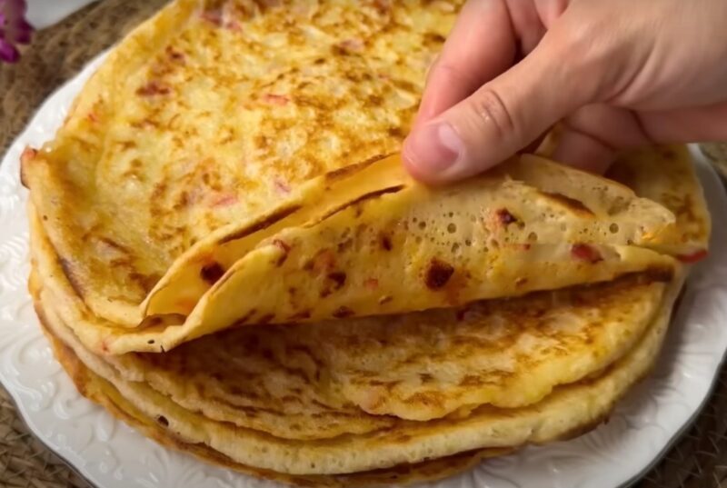 Яркие ароматные блины с хрустящей корочкой и нежной серединкой. Необычный летний рецепт