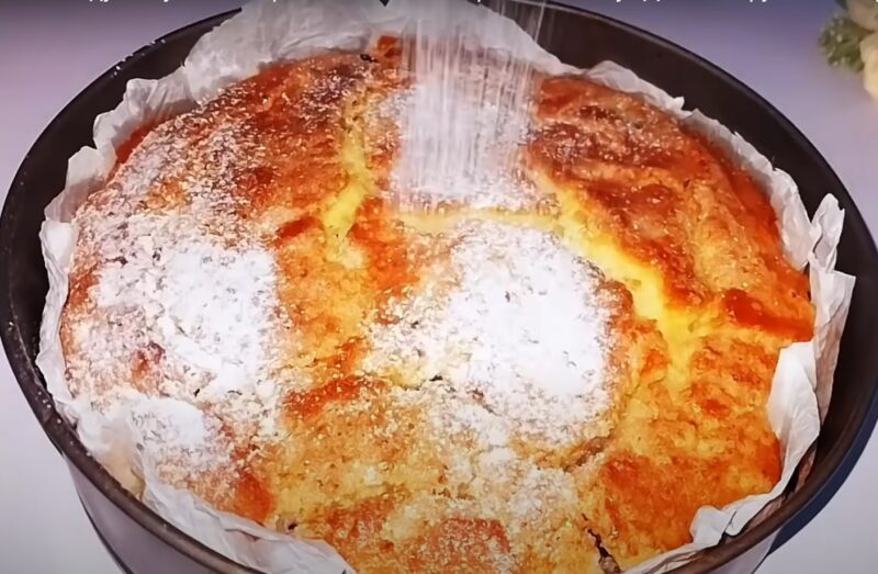 Просто смешали и в духовку. Пирог со смородиной, который превзойдёт даже торт: на вкус – как шедевр высокой кухни