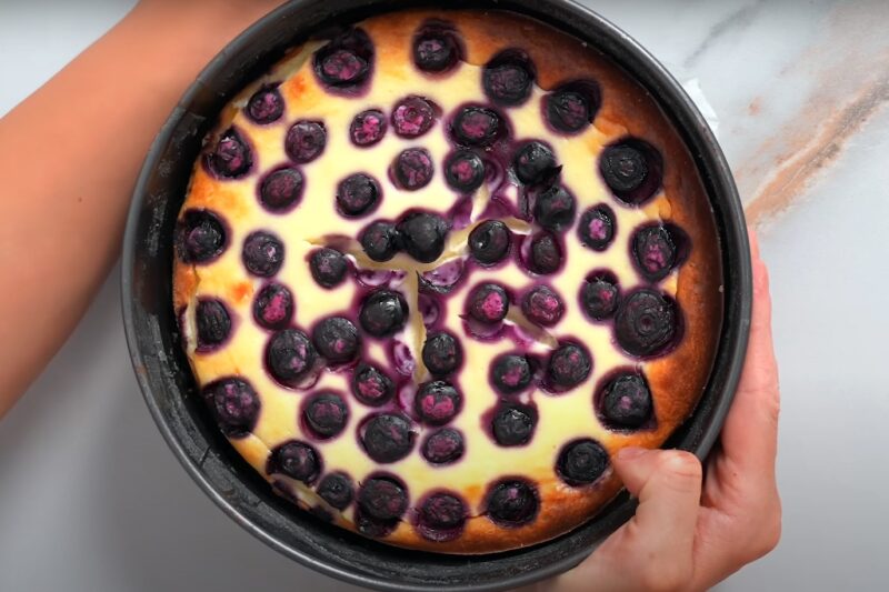 Творожная запеканка "Минутка". Нежная, мягкая и невероятно вкусная: все смешали и в духовку