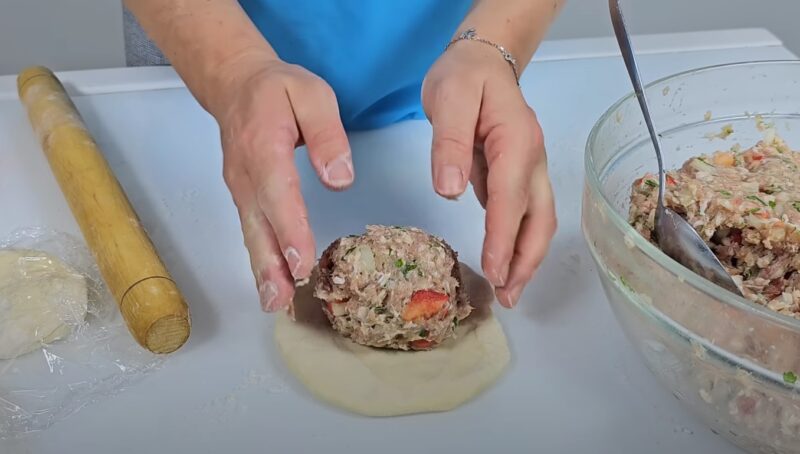 Вы больше не вернётесь к пирожкам! Пышки с мясом — воздушные и сочные: рецепт без грамма масла