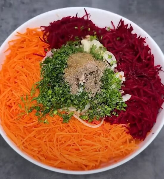 Готовим не только вкусно, но и полезно! Тот самый витаминный салат по-корейски: рецепт, который удивляет