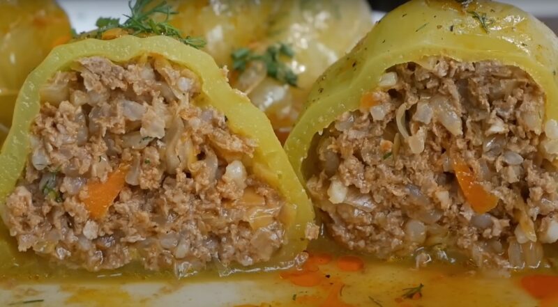 Фаршированные перцы, как у бабушки: невероятно сочные и ароматные. Ресторанное блюдо без лишних усилий