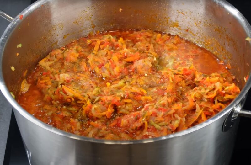 Необычно и вкусно: простой рецепт огуречной икры на зиму! Переросшие огурцы больше не выкидываю