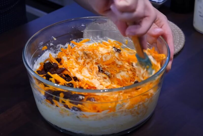 Проще и вкуснее любого торта: тыквенный пирог, который покорит вас ароматом домашнего уюта и корицы