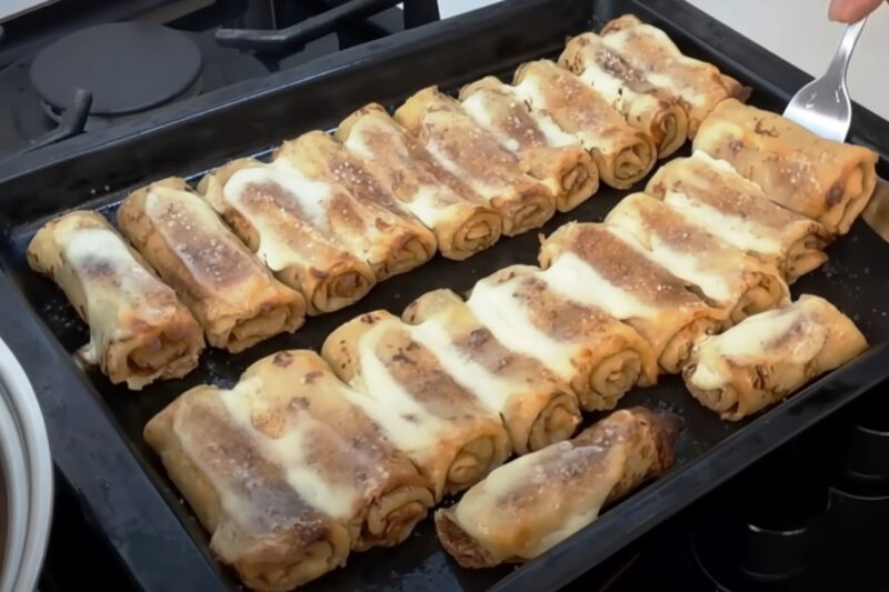 Не пирог, но вкуснее: яблочные блины с хрустящей корочкой и корицей — идеальный осенний десерт