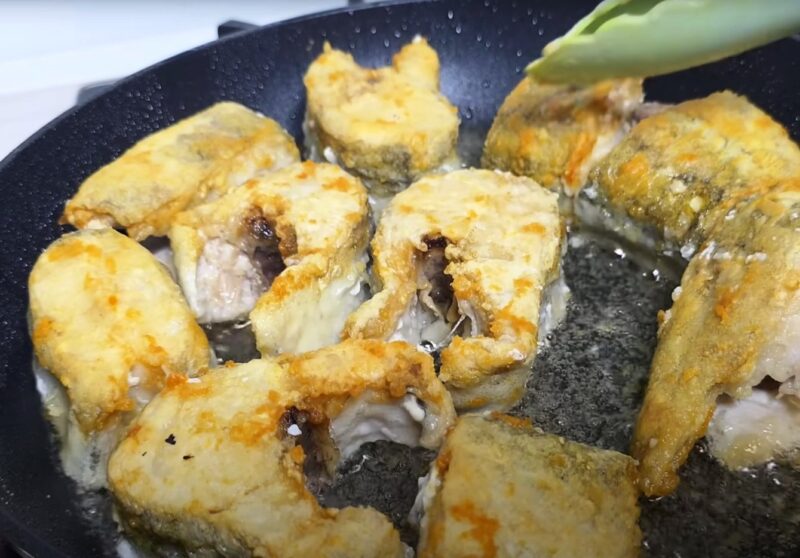 Рыба по-еврейски — не просто блюдо, а кулинарное чудо: с каждым часом становится всё ароматнее!