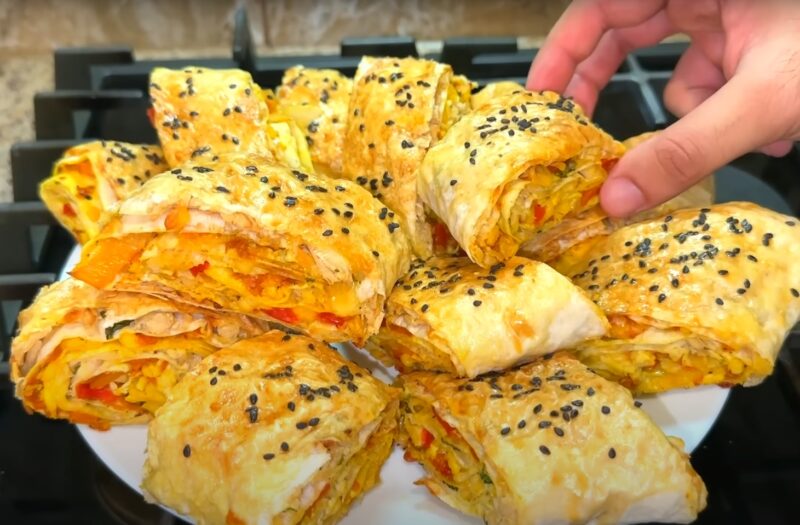 Шикарный рецепт из лаваша! Хрустящие закусочные рулетики на праздничный стол: лаваш с начинкой