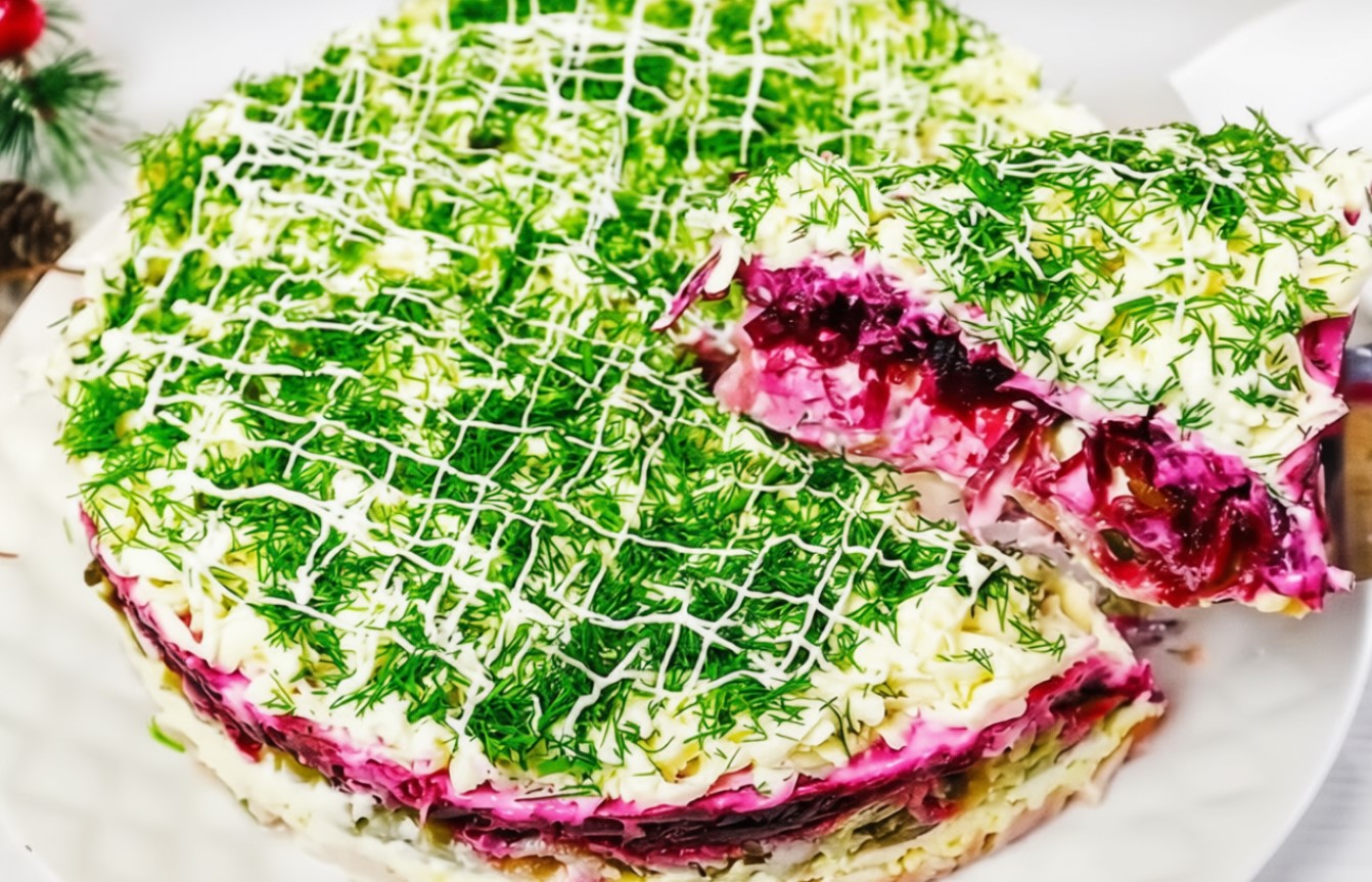 Салат «Камелия» — просто, нежно и по-настоящему празднично! Нежный вкус, который покорит ваше сердце Салат «Камелия» — просто, нежно и по-настоящему празднично! Нежный вкус, который покорит ваше сердце
