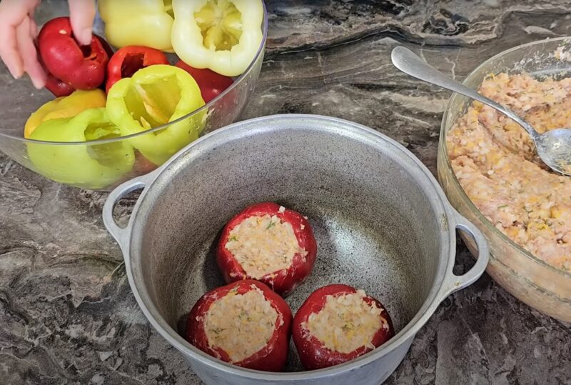 Лучшие фаршированные перцы: советы от шеф-поваров с 20 летним стажем! Вкуснее, чем ресторанах