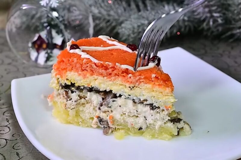 Новогодний салат "Арлекин" для шикарного праздничного стола 2026. Понравится всем гостям!