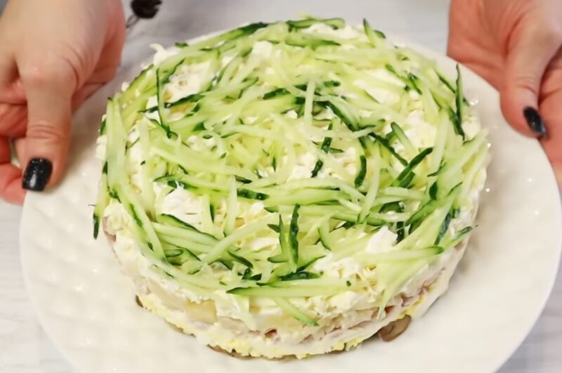 Салат «Зимний Фьюжн» — нежность и гармония вкусов для Новогоднего стола! Не просто еда, а визуальное удовольствие