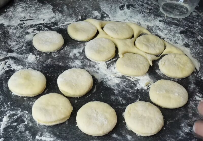 Проще, чем пирожки: удивительный рецепт пончиков из картофеля, которые покоряют своим вкусом