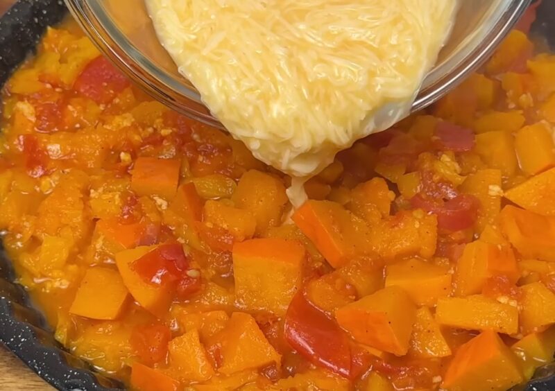 Тыква, которая вкуснее пиццы: рецепт, изменивший мое отношение к осенним овощам навсегда