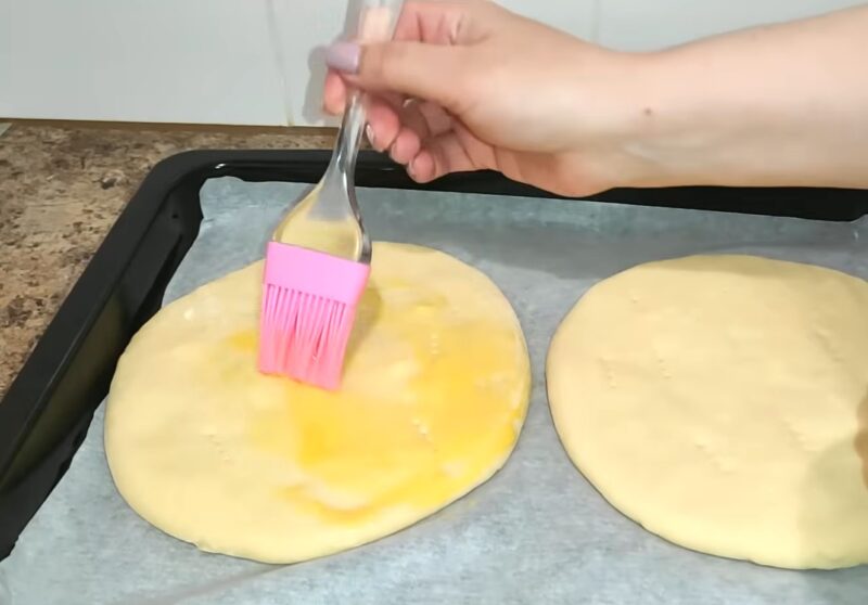 Мягкие хачапури на кефире в духовке. Шикарное тесто: самый вкусный и быстрый рецепт!