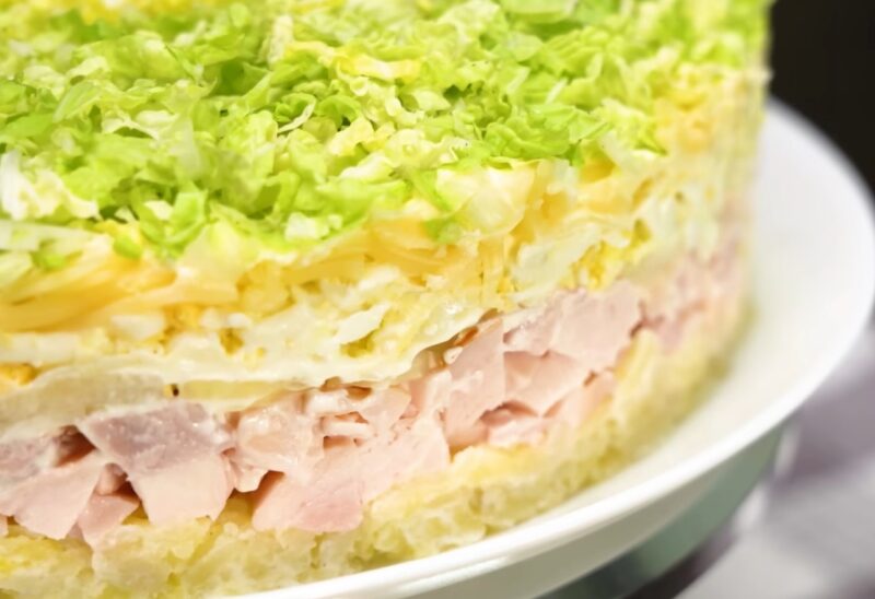 Праздничный салат "Вера" - рецепт, который подарит не только вкус, но и настроение. Безумно вкусный и нежный!