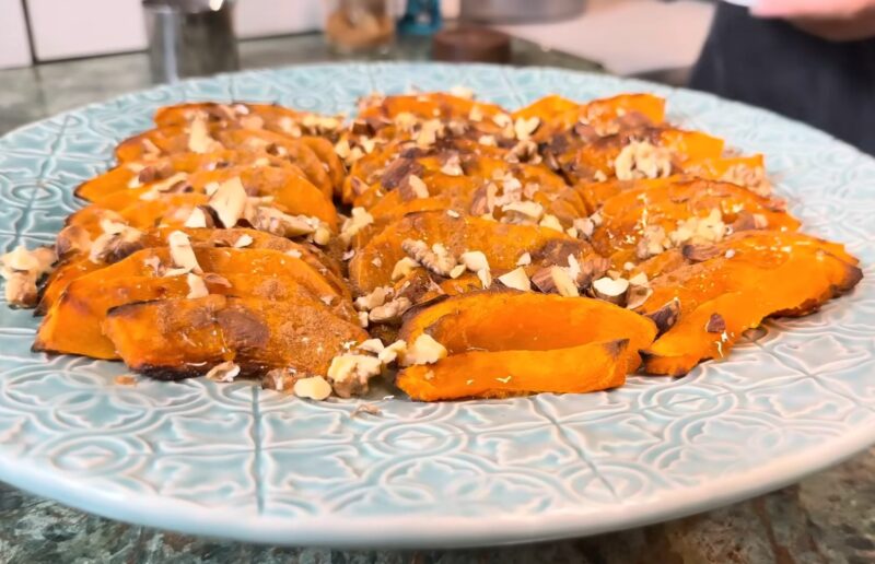 Не тыква, а настоящая сладкая сказка: готовим элементарно простой десерт, который оценят все домочадцы