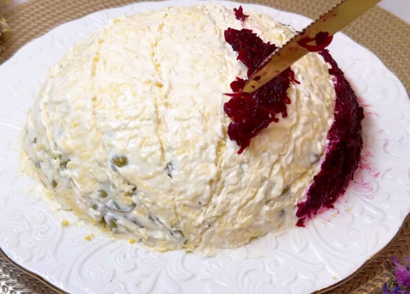 Салат "Елочная игрушка" на Новый Год 2026. Просто, эффектно и очень вкусно!