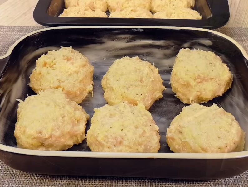 Накормите семью чем-то особенным без усилий: рецепт обеда, который затмит собой даже самые сочные котлеты!