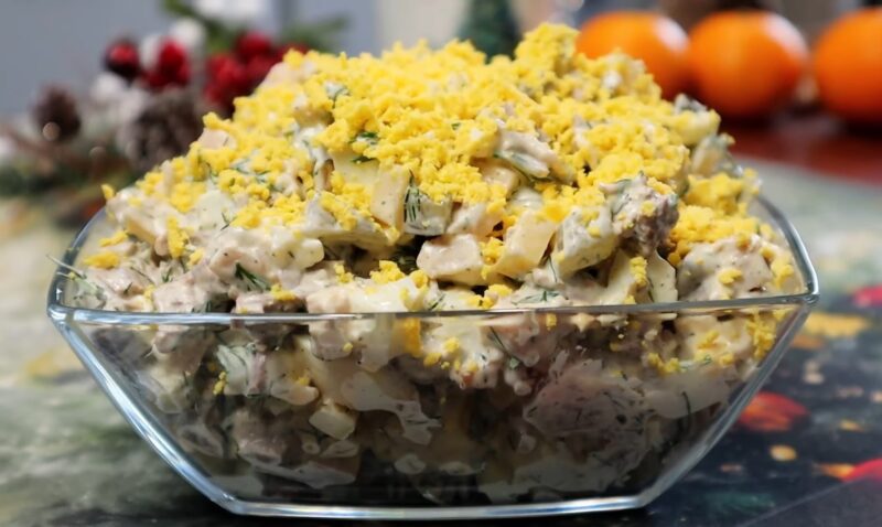 "Кентавр" - мясной хит на праздничном столе 2026. Салат, который составит конкуренцию "Оливье"