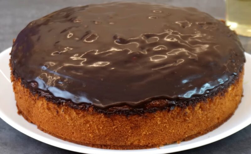 Секрет идеального чаепития: пирог "Монашка". Рецепт, который гарантированно вызовет восторг